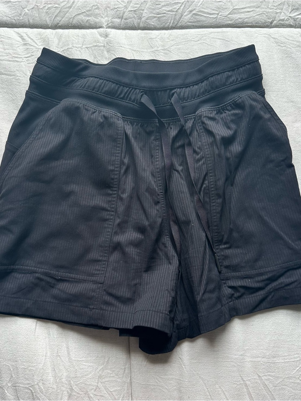 lululemon athletica Black Women's Athletic Drawstring Shorts